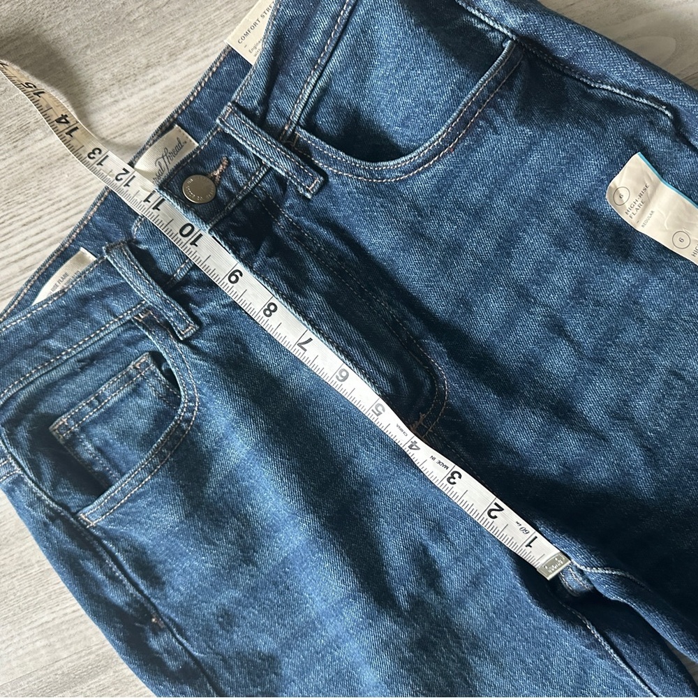 NWT Universal Thread High Rise Flare Jeans 6R - Picture 12 of 13